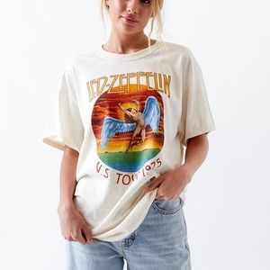 Led Zeppelin band tee from pacsun size medium